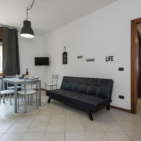 Ortaglia B2 Apartment Torri Del Benaco Bagian luar foto